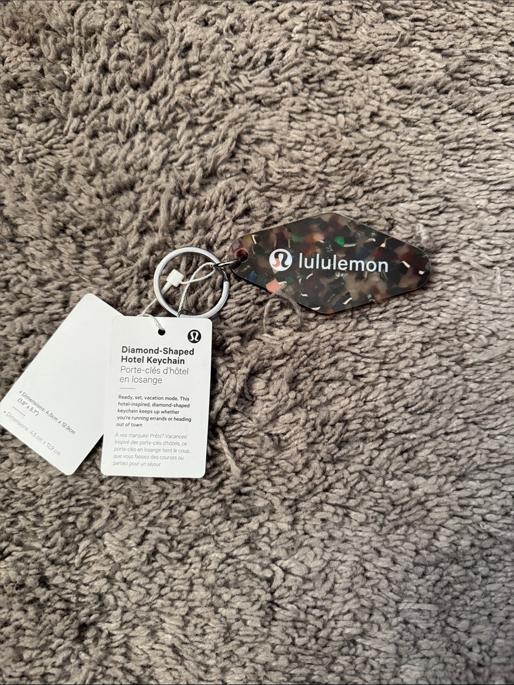 lululemon athletica Diamond-Shaped Keychain Tag - Multicolor Camo